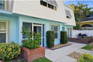 842 19th Avenue, Deerfield Beach, FL 33441 - MLS#B26018500