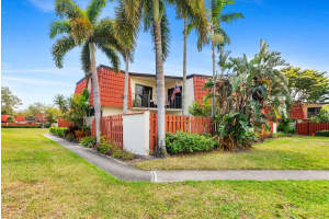 3750 Victoria Drive, West Palm Beach, FL 33406 - MLS#B26018503