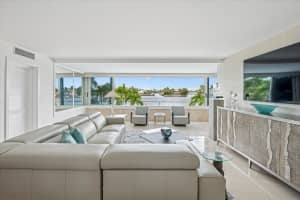 215 Birch Road, Fort Lauderdale, FL 33304 - MLS#B26018524