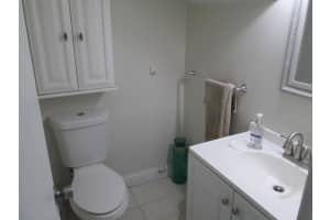 8730 154th Cir Place, Miami, FL 33193 - MLS#B26018541