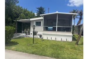 1813 Sabel Drive, Deerfield Beach, FL 33442 - MLS#B26018579