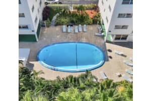 500 14th Avenue, Hallandale Beach, FL 33009 - MLS#B26018597