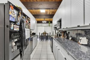 720 Coco Plum Circle, Plantation, FL 33324 - MLS#B26018658
