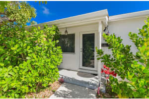 727 Bunker Road, West Palm Beach, FL 33405 - MLS#B26018660