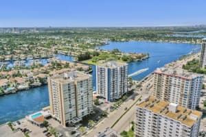 1410 Ocean Drive, Hollywood, FL 33019 - MLS#B26018698