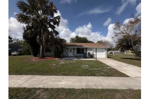 1256 Dawn St Street, Palm Bay, FL 32905 - MLS#B26018723