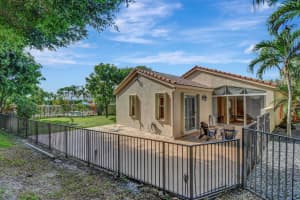 6172 Oak Bluff Way, Lake Worth, FL 33467 - MLS#B26018753