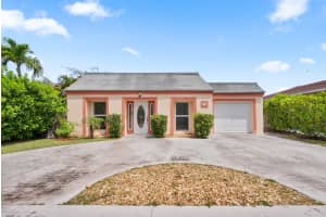 306 18th Ave Avenue, Lake Worth Beach, FL 33460 - MLS#B26018764