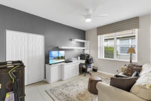 9719 Crescent View Drive, Boynton Beach, FL 33437 - MLS#B26018771
