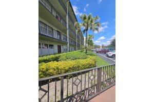 13355 9th Court, Pembroke Pines, FL 33027 - MLS#B26018773