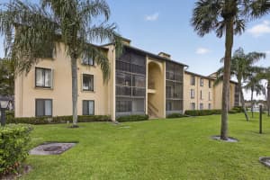 812 Sky Pine Way, Greenacres, FL 33415 - MLS#B26018775