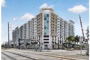 140 Dixie Highway, Hollywood, FL 33020 - MLS#B26018779