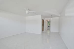 392 Durham Circle, Deerfield Beach, FL 33442 - MLS#B26018788