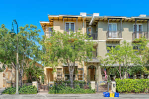 811 Federal Highway, Lake Worth Beach, FL 33460 - MLS#B26018793