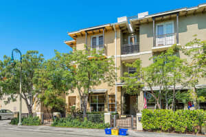 811 Federal Highway, Lake Worth Beach, FL 33460 - MLS#B26018793