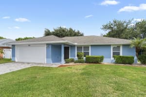 706 Osceola Avenue, Fort Pierce, FL 34982 - MLS#B26018803