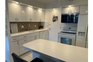 5100 Dupont Boulevard, Fort Lauderdale, FL 33308 - MLS#B26018805
