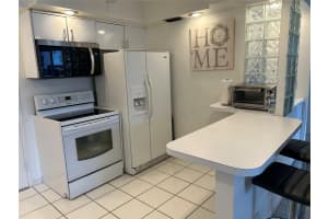 5100 Dupont Boulevard, Fort Lauderdale, FL 33308 - MLS#B26018805