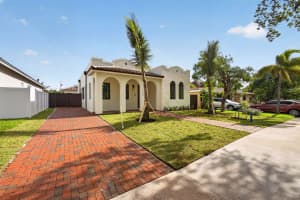1013 Ardmore Road, West Palm Beach, FL 33401 - MLS#B26018849