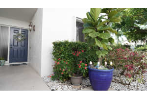 100 Pelican Pointe Drive, Delray Beach, FL 33483 - MLS#B26018934