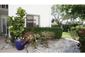 100 Pelican Pointe Drive, Delray Beach, FL 33483 - MLS#B26018934