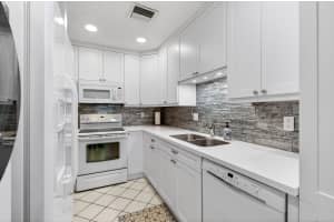 1835 13th Street, Delray Beach, FL 33445 - MLS#B26018953