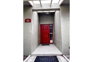 51 Meadows Drive, Boynton Beach, FL 33436 - MLS#B26018958