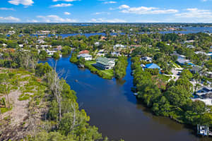 702 Warren Drive, Jupiter, FL 33458 - MLS#B26019008