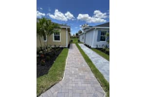 1769 Crosswood Way, Port Saint Lucie, FL 34984 - MLS#B26019010