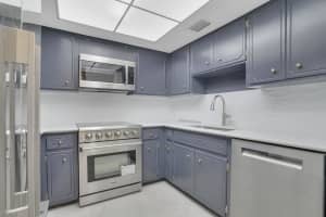 315 Venetian Drive, Delray Beach, FL 33483 - MLS#B26019013