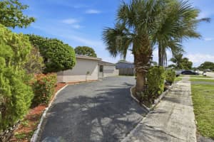 9671 24th Street, Sunrise, FL 33322 - MLS#B26019015