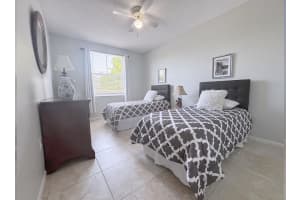 2080 Greenview Shores Boulevard, Wellington, FL 33414 - MLS#B26019022