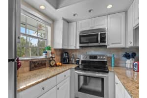 1901 Indian River Boulevard, Vero Beach, FL 32960 - MLS#B26019026