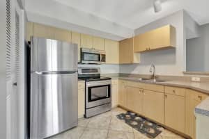 116 Villa Circle, Boynton Beach, FL 33435 - MLS#B26019028
