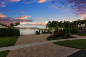 800 Holly Lane, Boca Raton, FL 33486 - MLS#B26019035