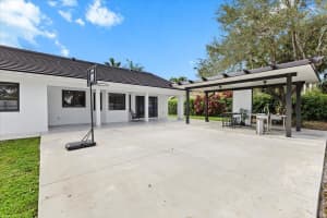 20221 8th Street, Pembroke Pines, FL 33029 - MLS#B26019039