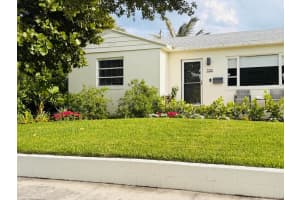 330 Nathan Hale Road, West Palm Beach, FL 33405 - MLS#B26019078