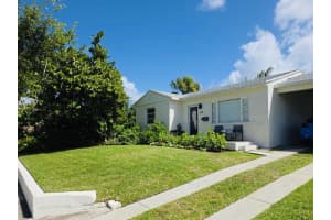 330 Nathan Hale Road, West Palm Beach, FL 33405 - MLS#B26019078