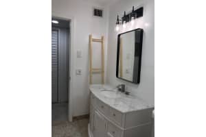5112 Hollywood Boulevard, Hollywood, FL 33021 - MLS#B26019089