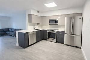 3220 Bayview Drive, Fort Lauderdale, FL 33306 - MLS#B26019140