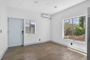 2032 Dixie Highway, West Palm Beach, FL 33407 - MLS#B26019148