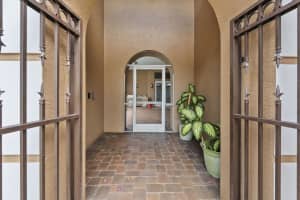 10548 Lands End Place, Palm City, FL 34990 - MLS#B26019195