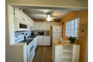 2152 1st Way, Boynton Beach, FL 33435 - MLS#B26019209