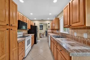 12541 10th Court, Davie, FL 33325 - MLS#B26019211