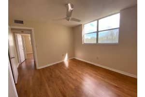 1820 Lauderdale Avenue, North Lauderdale, FL 33068 - MLS#B26019215