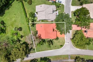 8521 Leeway Lane, Boynton Beach, FL 33436 - MLS#B26019217