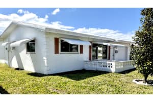 133 10th Court, Boynton Beach, FL 33426 - MLS#B26019227