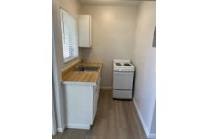 931 F Street, Lake Worth Beach, FL 33460 - MLS#B26019234