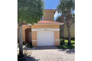 5156 Se Mariner Garden Circle, Stuart, Fl 34997, Stuart