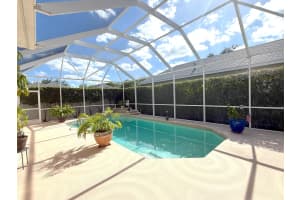 7595 15th Street, Vero Beach, FL 32966 - MLS#B26019259